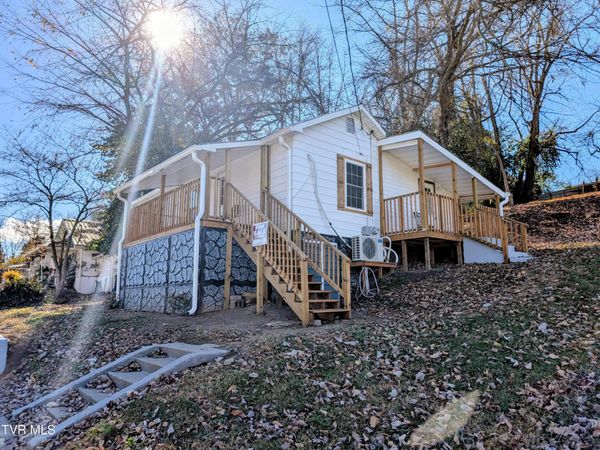 701 Well Street, Elizabethton, TN 37643