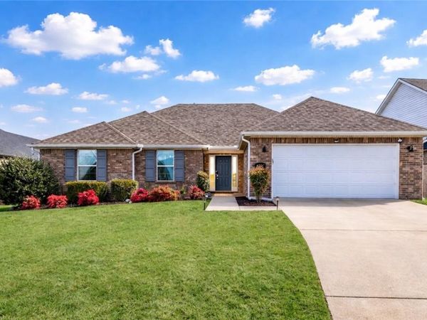 4301 SW Nativestone Street , Bentonville, AR 72713