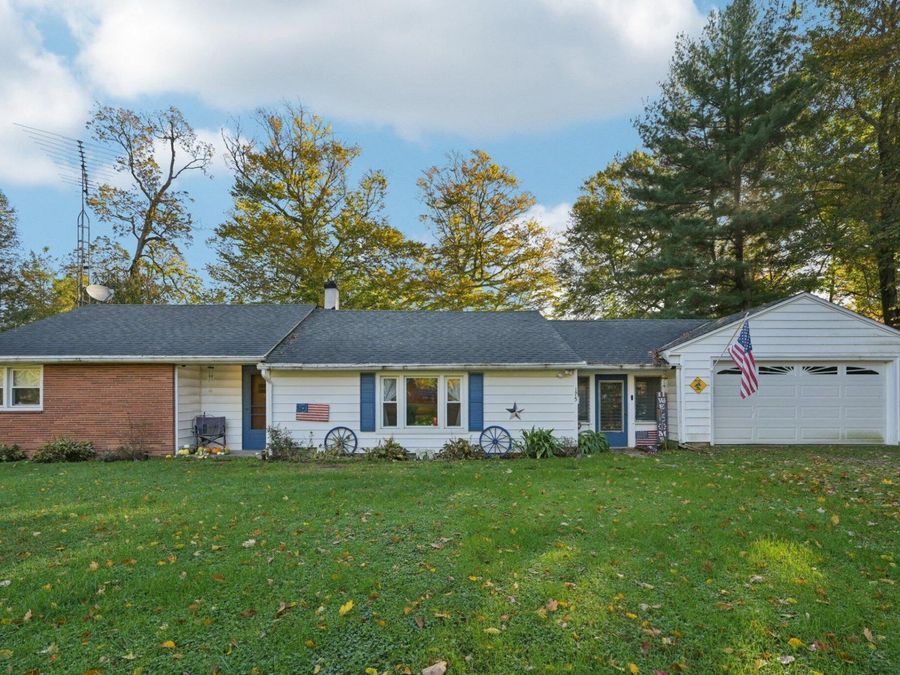 175 Maple Lane , Ontario, OH 44906 Photo 1