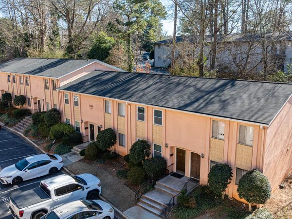 2386 Lawrenceville Highway, Decatur, GA 30033