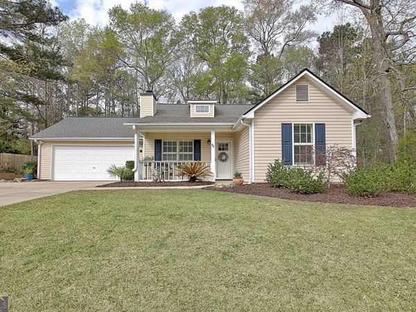 86 Spring Circle, Senoia, GA 30276