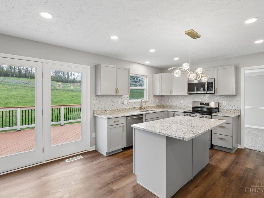 320 Bridle Pass Way, Monroe, OH 45050 Photo 5