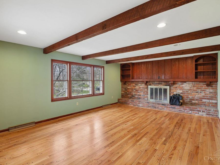 10215 Pendery Drive, Montgomery, OH 45242 Photo 17