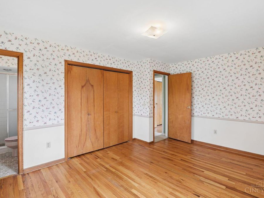 10215 Pendery Drive, Montgomery, OH 45242 Photo 27