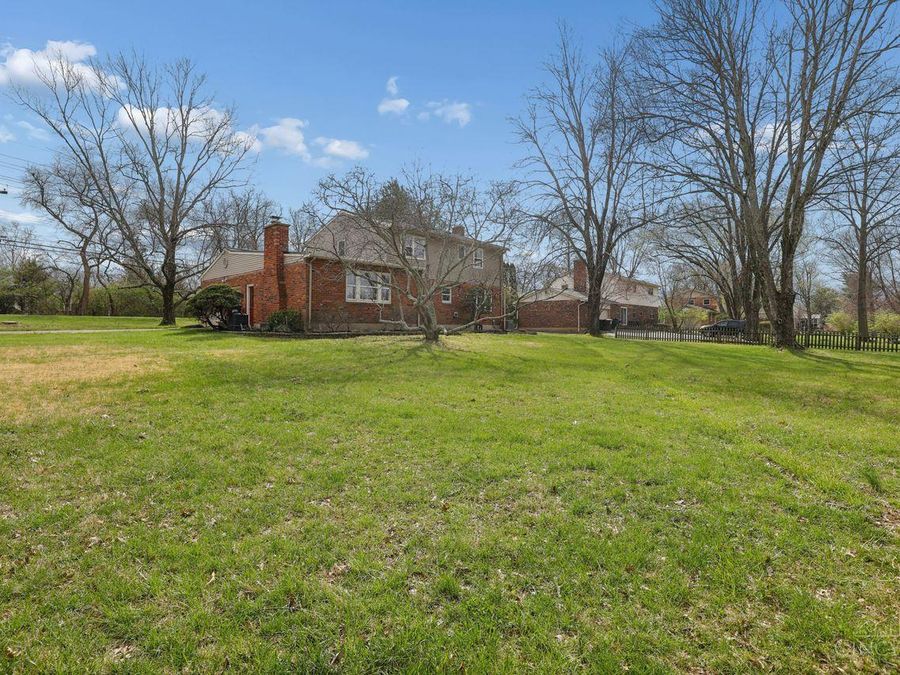 10215 Pendery Drive, Montgomery, OH 45242 Photo 51