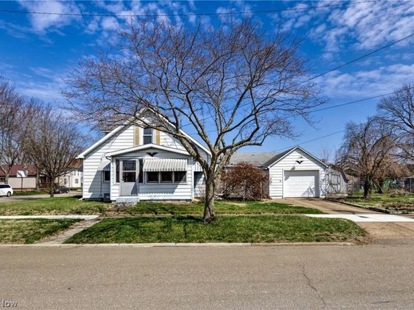 334 W 4th Street , Dover, OH 44622