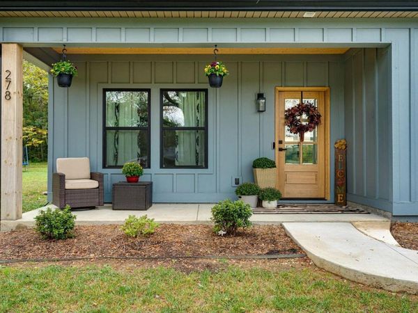 278 Dry Valley Road , Rossville, GA 30741