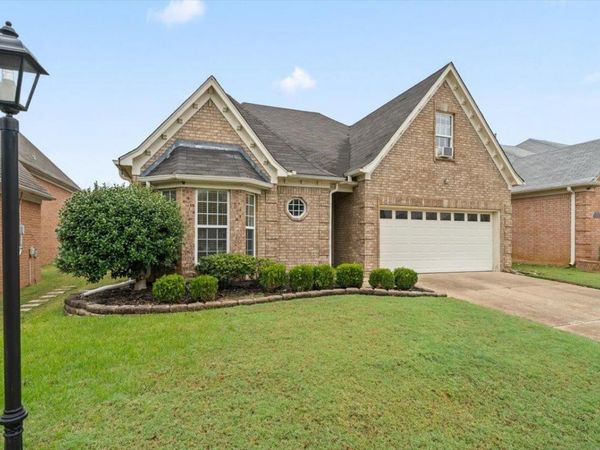 10470 ASHFARM WAY , Collierville, TN 38017