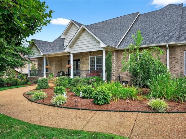 1003 Thistle Ct , Hendersonville, TN 37075