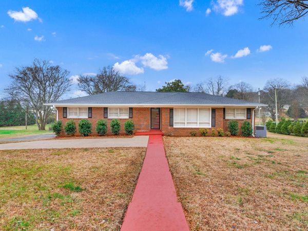 102 Sunset Dr , Pulaski, TN 38478