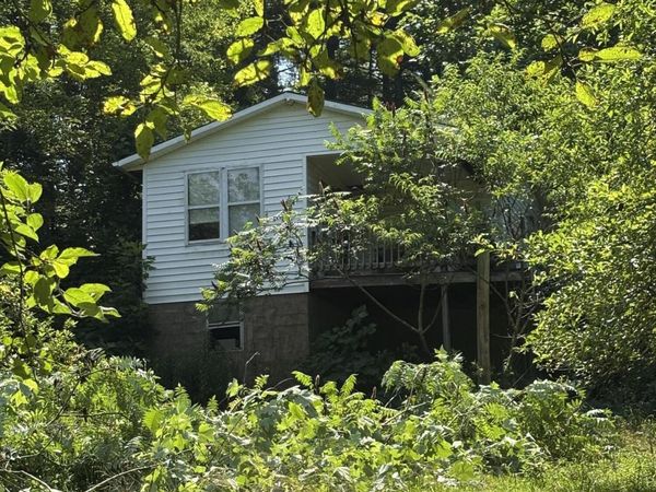 1481 Pleasant Valley Road, Mountain City, TN 37683