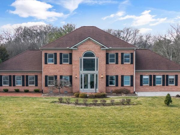 4540 Scenic Point Drive , Louisville, TN 37777