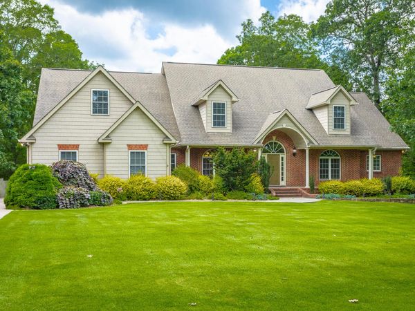 9009 Brow Lake Road, Soddy Daisy 37379