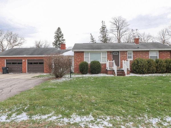 32 Florida Avenue , Shelby, OH 44875