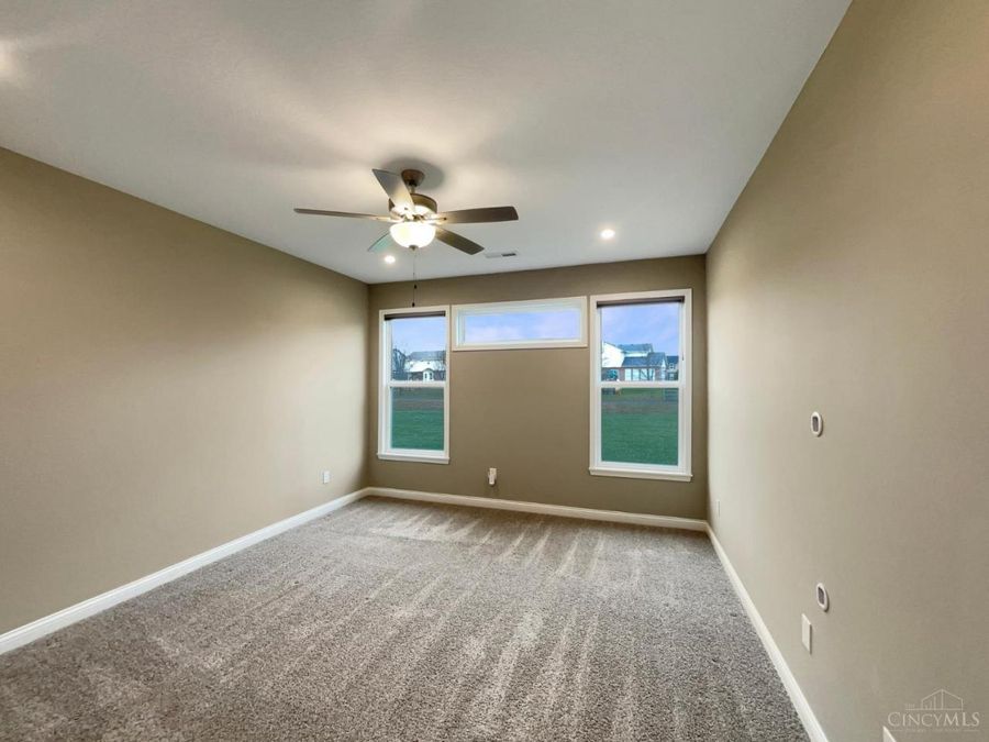 4332 R E Smith Drive, West Chester, OH 45069 Photo 10