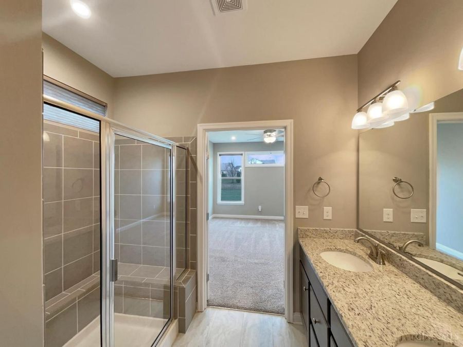 4332 R E Smith Drive, West Chester, OH 45069 Photo 11
