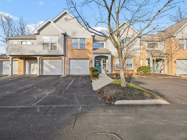 496 Mapleleaf Drive, Unit 2D, Union Twp, OH 45255