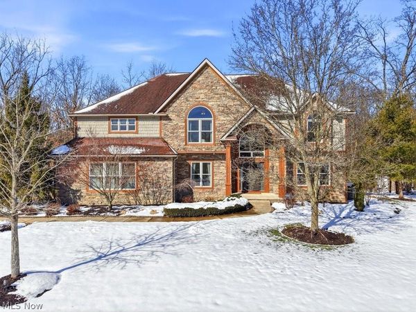 3813 Heathery Circle , Medina, OH 44256