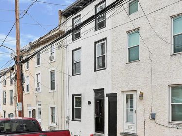 224 DUPONT STREET , PHILADELPHIA, PA 19127