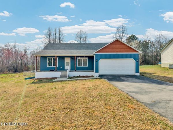 164 Prosperity Drive, Sparta, TN 38583