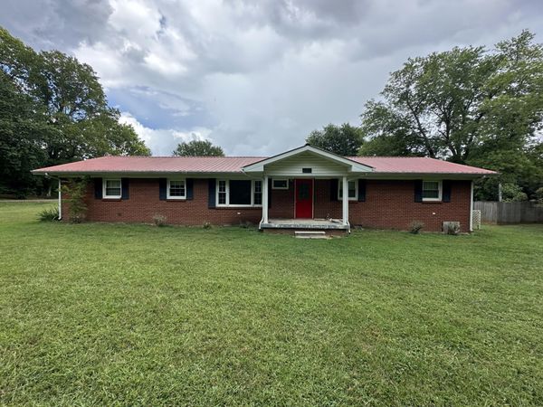 112 McCloud Ln , Portland, TN 37148