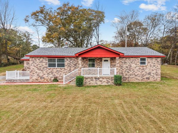 843 Schmitt Road , Rossville, GA 30741