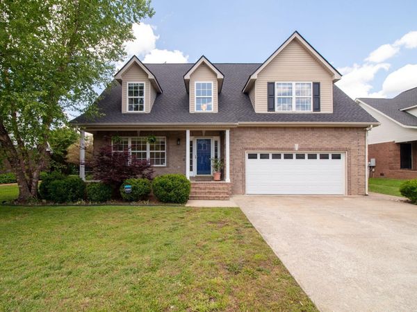 1334 Davy Crockett Dr , Murfreesboro, TN 37129