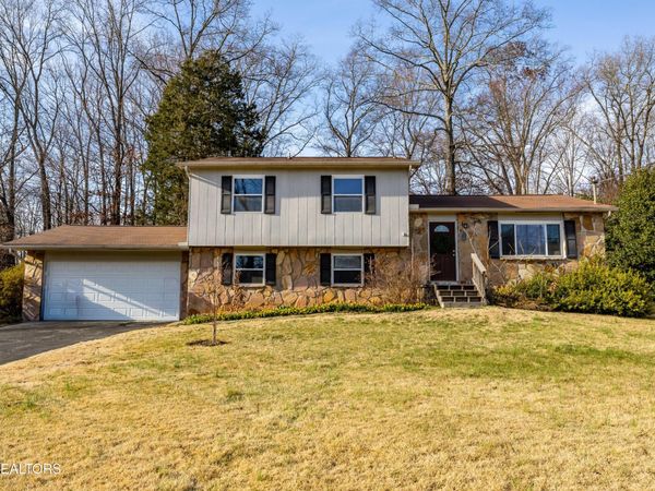 5931 Westmere Drive , Knoxville, TN 37909