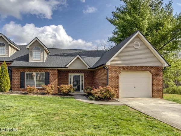 4818 Beverly Field Way , Knoxville, TN 37918