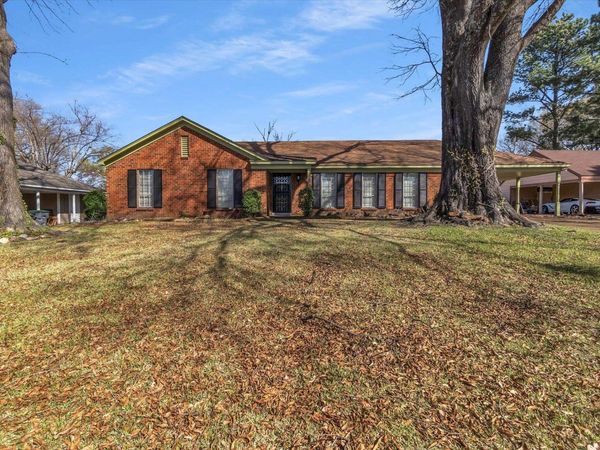 5298 OAK MEADOW AVE , Memphis, TN 38134