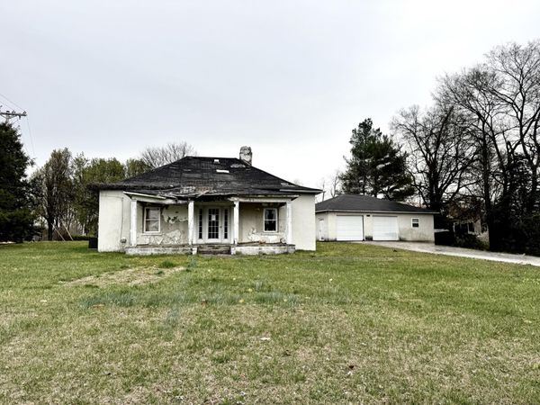 537 1st Ave N, Baxter, TN 38544