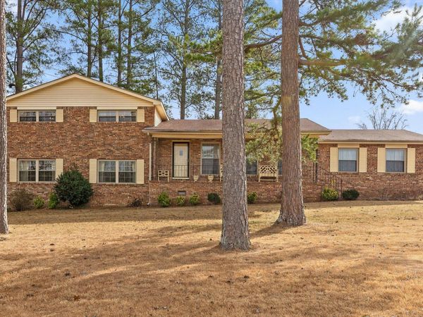 2104 Crown Court Lane, Chattanooga 37421