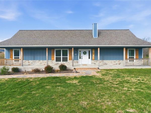 175 N Wilmoth Road , Fayetteville, AR 72704