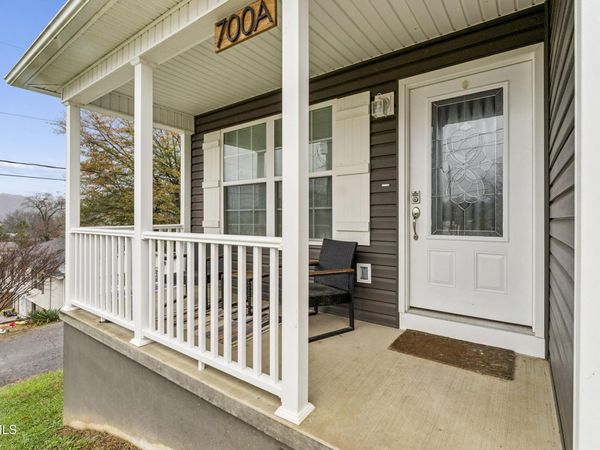 700a Johnson Avenue, Elizabethton, TN 37643