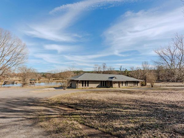 14 Lanning , Houston, AR 72070