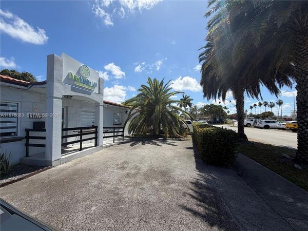 4751 W 4th Ave , Hialeah, FL 33012