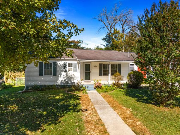 1111 Carmichael Street, Morristown, TN 37814