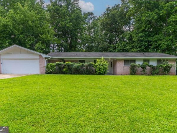 460 E Kildare Avenue NW, Atlanta, GA 30318