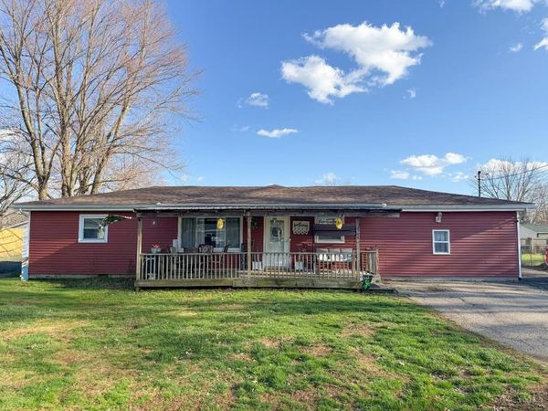 5545 Maple Grove Avenue, Blanchester, OH 45107