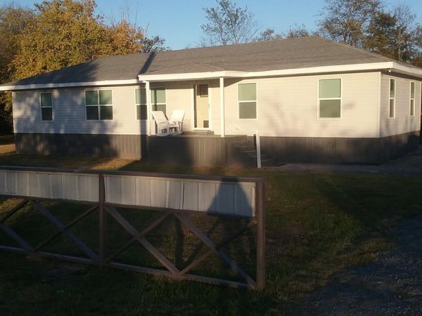 20 Davis Ln N, Lebanon, TN 37087