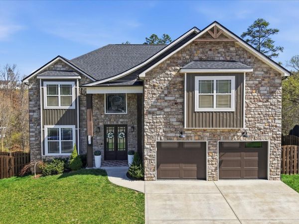 2052 Highlands Ridge Lane , Knoxville, TN 37932