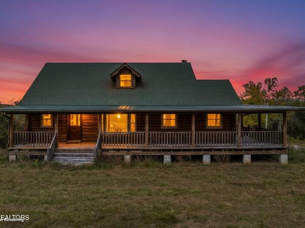 210 Robert Smith Lane, Tazewell, TN 37879