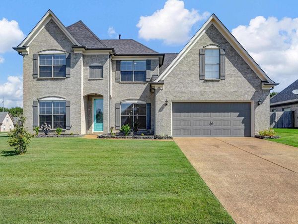 25 BREEZY LOOP, Oakland, TN 38060