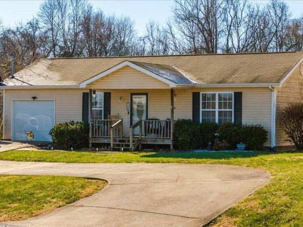 268 Highway 81 North , Jonesborough, TN 37659