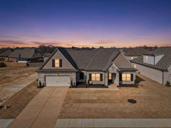 180 OAKLAND RIDGE CV , Oakland, TN 38060