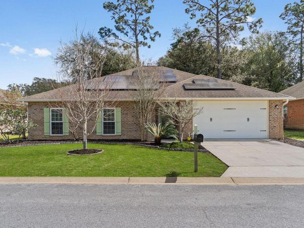 4616 Hermosa Road, Crestview, FL 32539