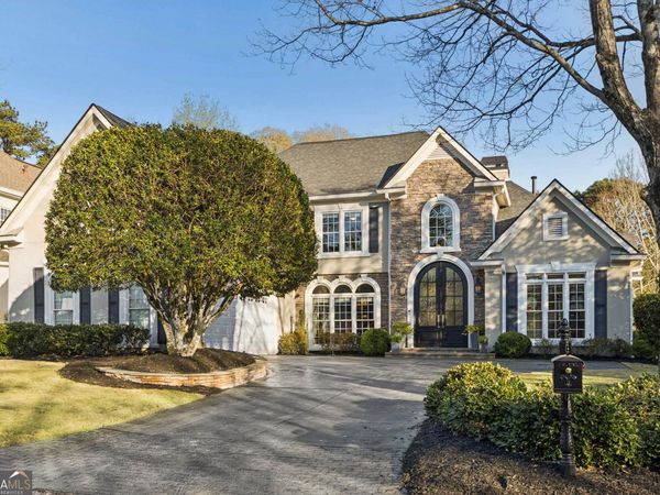 9275 Stoney Ridge Lane, Alpharetta, GA 30022