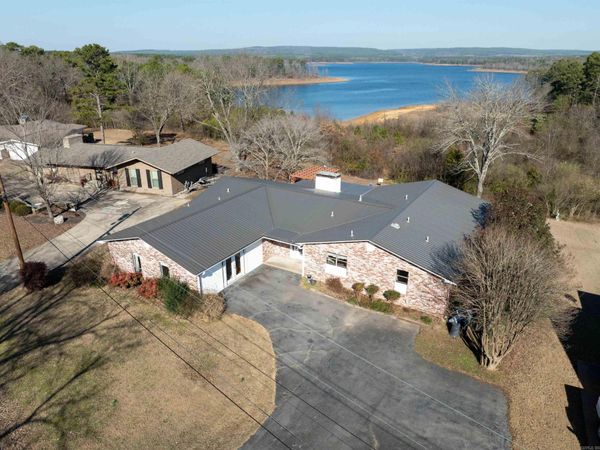 2535 Beach , Heber Springs, AR 72543