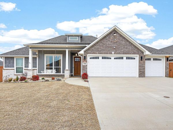 1908 Shelby , Pea Ridge, AR 72751