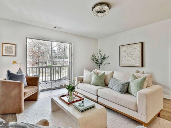 1029 N Jamestown Road, Decatur, GA 30033